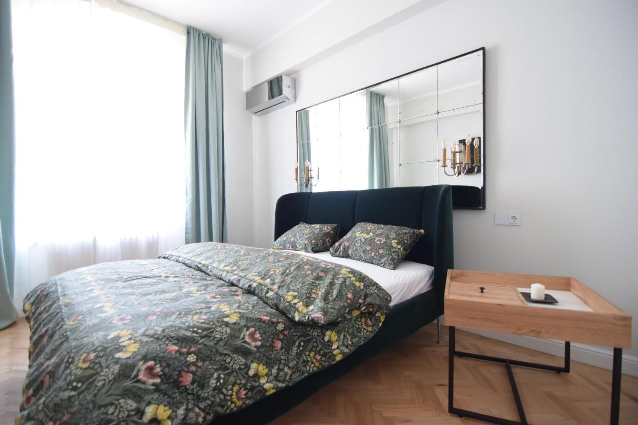 Beautiful Apartment In Old City 布加勒斯特 外观 照片
